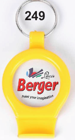 PLASTIC KEYCHAIN WITH MOBILE STAND